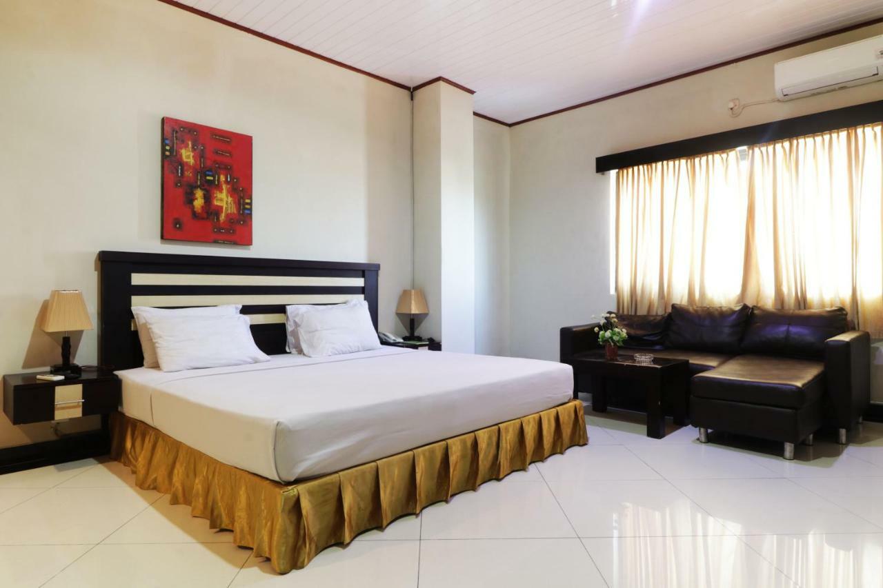 Beril Nur Hotel Makassar